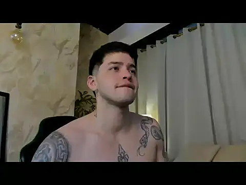 RONNY_COLTON webcam