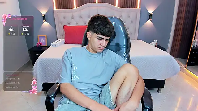 Tommy18__ live sex cam
