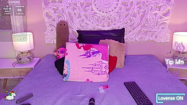 MalaikaBrown webcam
