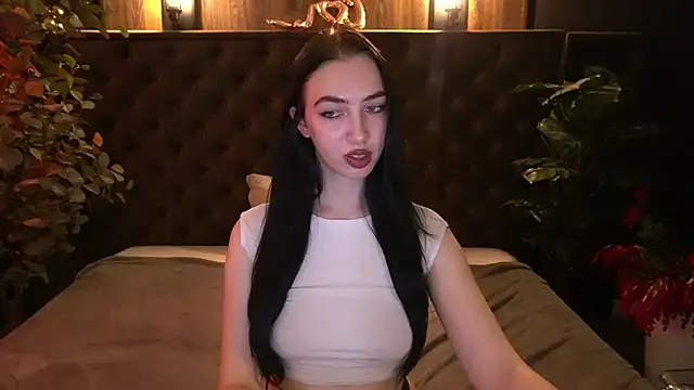 WildKittenX_ webcam
