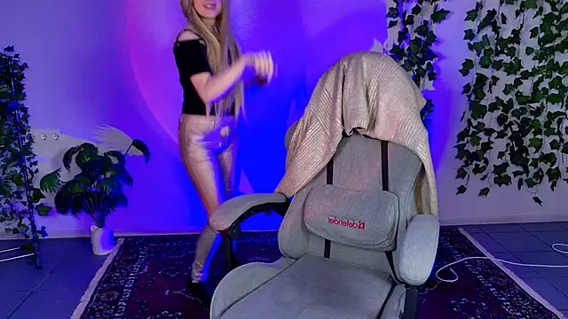 Kumiho_7777 webcam