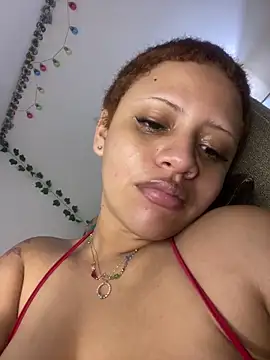 Charlotee_ webcam