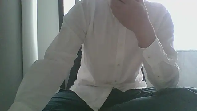 nole_china7 (Ask my age) - talk / fun / cum