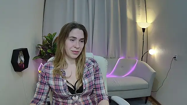 TessaDaybreak webcam