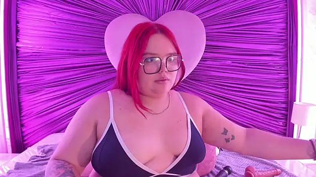 Lushi_Love webcam
