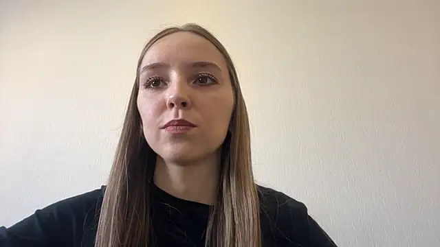 TanjaBrounson webcam