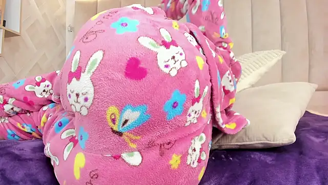 anniie_queen - Anniie_Queen's free webcam - UK Sex Cams