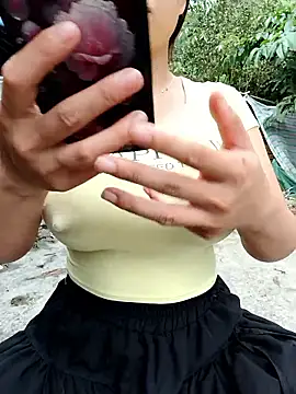 Rubyy_Nk webcam