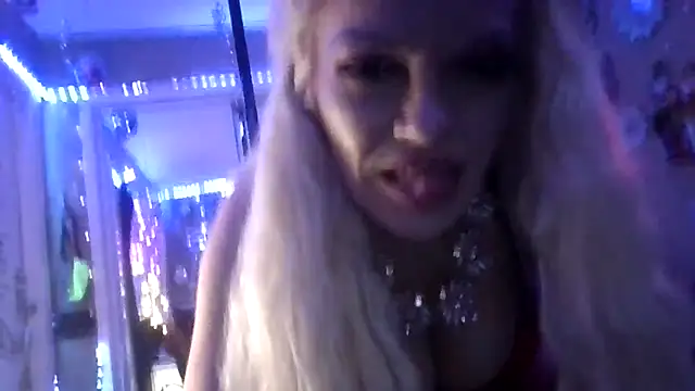 marilyn420 webcam