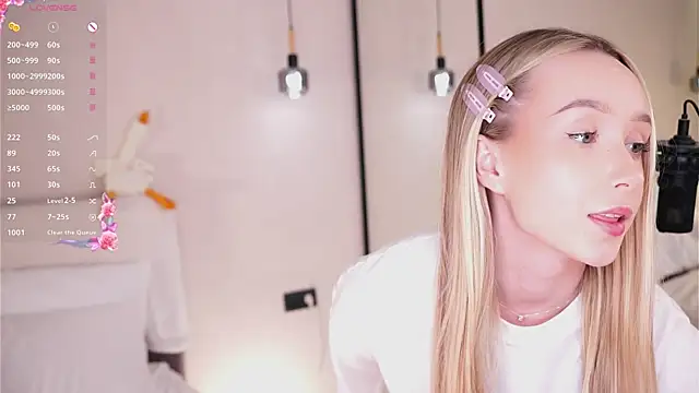 HollisBeckett live sex cam