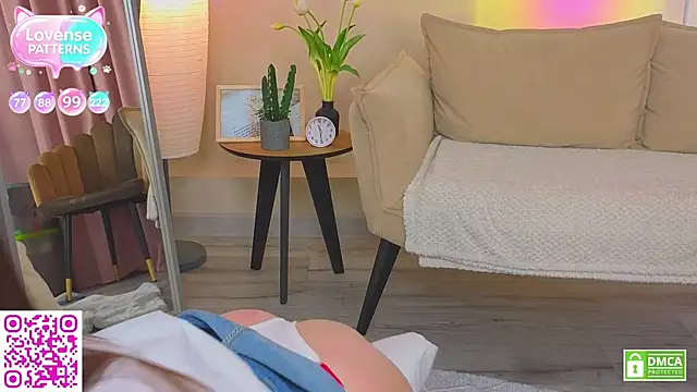 OliviaKis_ webcam