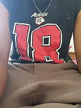 hrny_0007 webcam
