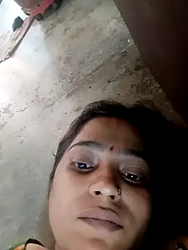 Trisha_71 webcam