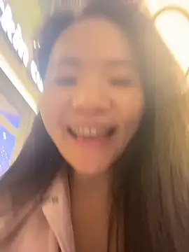 xiaochengzi505 Stripchat cam model