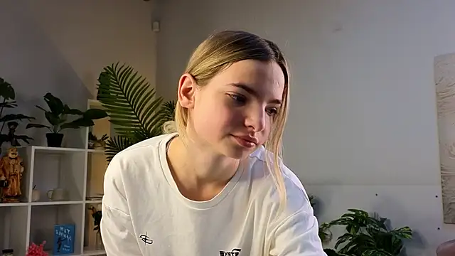 RosannPritchard webcam