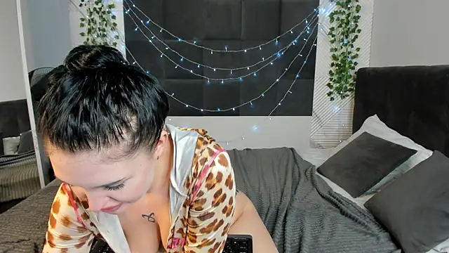 Jena_Mi1ler webcam