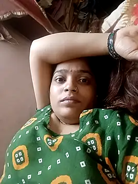 Trisha_71 webcam