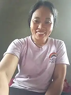 Maikha08 webcam