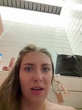 MariiD webcam