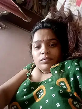 Trisha_71 webcam