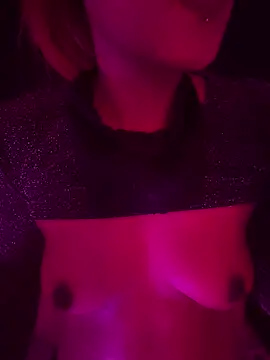 MiNniE_666 webcam
