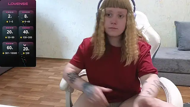 June_shy0 webcam