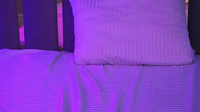 Snow_WhiteeeX webcam