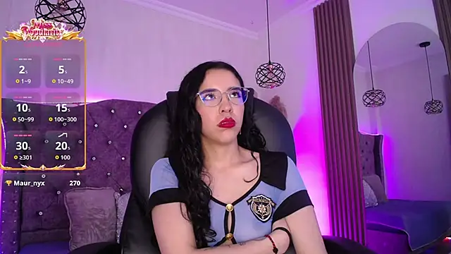 Amara_Davis1 webcam