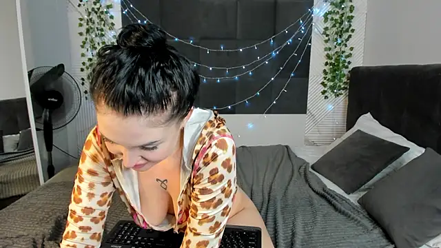 Jena_Mi1ler webcam