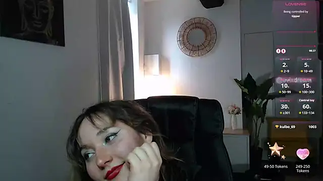 Crystal-dreamt webcam