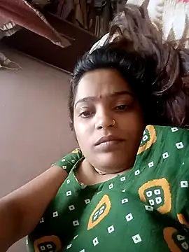 Trisha_71 webcam