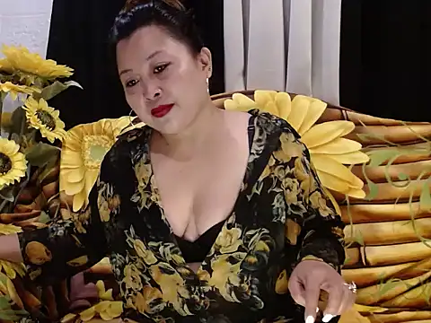 UrSweetClassyPinay webcam