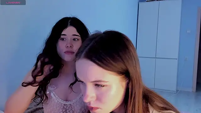 ChloeBlisss webcam