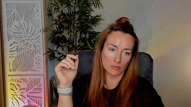 RebeccaMartinez webcam