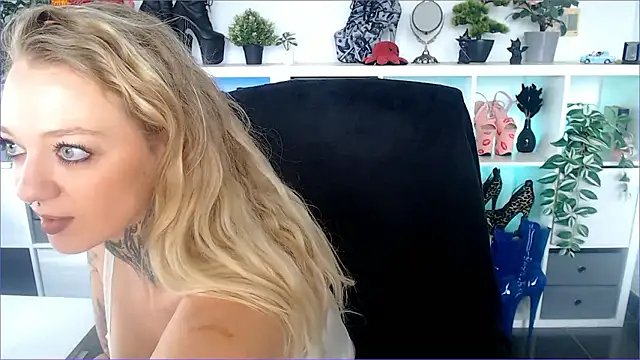Valery_Venom webcam