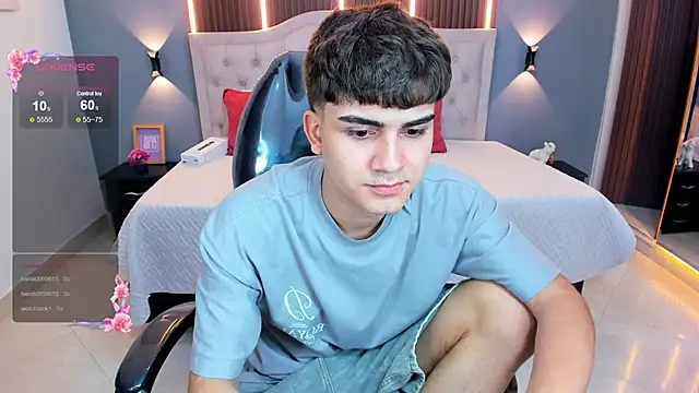 Tommy18__ webcam