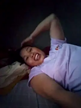 Maikha08 webcam