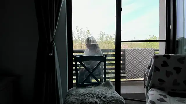 LIVYA webcam