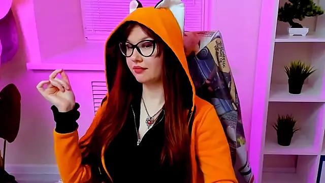 CarolGiggly webcam