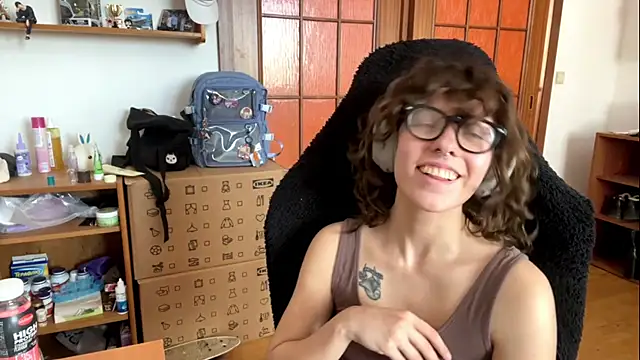 PillowPeachX