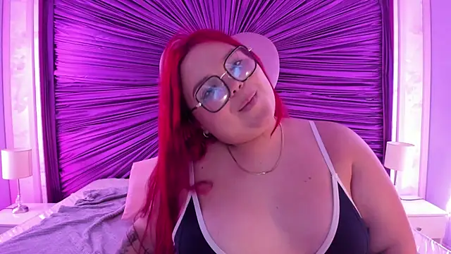 Lushi_Love webcam