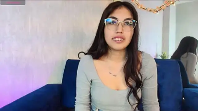 Valk_submissive webcam