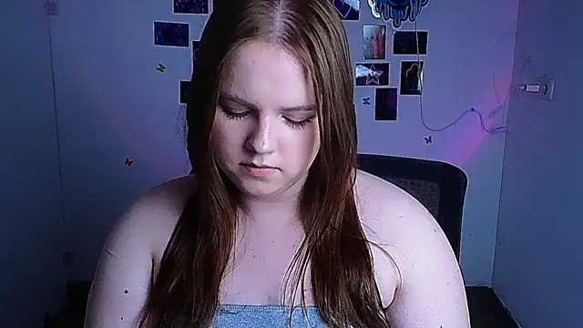 Kitty_Mia_Kitty webcam