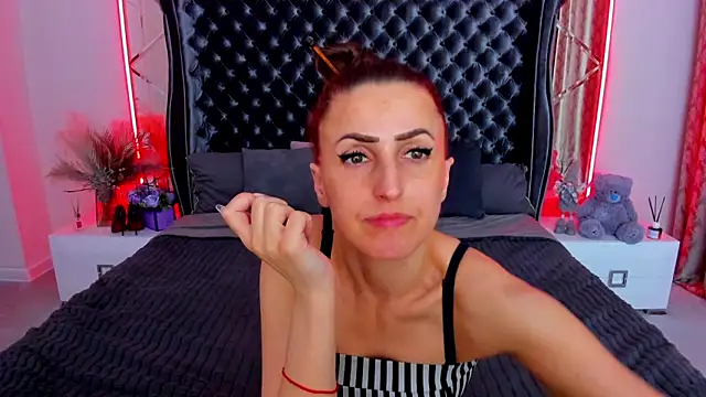 Rebecca_Diamond webcam