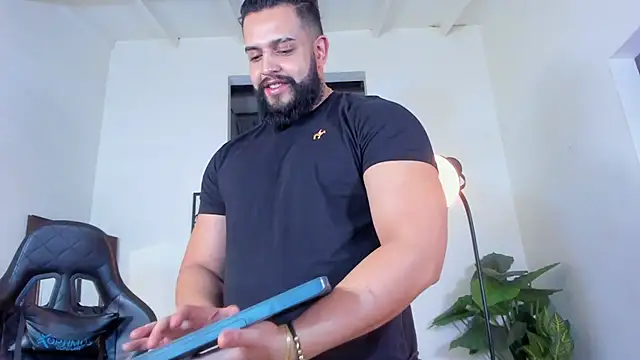 justin_kingx7 (M young) - :fire:Sexy  latino :fire:Cumshow:wanker: