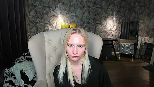 Elizabeth_Adams webcam