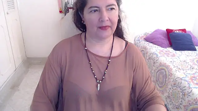 leonela_69 webcam