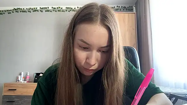 Milaissocute webcam