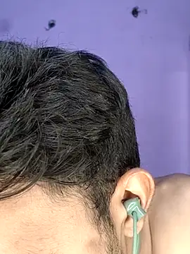 ItsPlayboy031 webcam