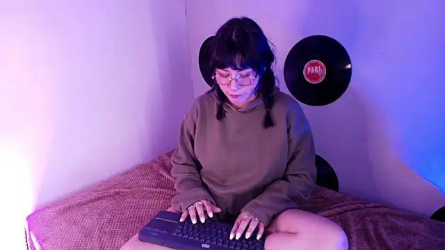 kitty_malach webcam